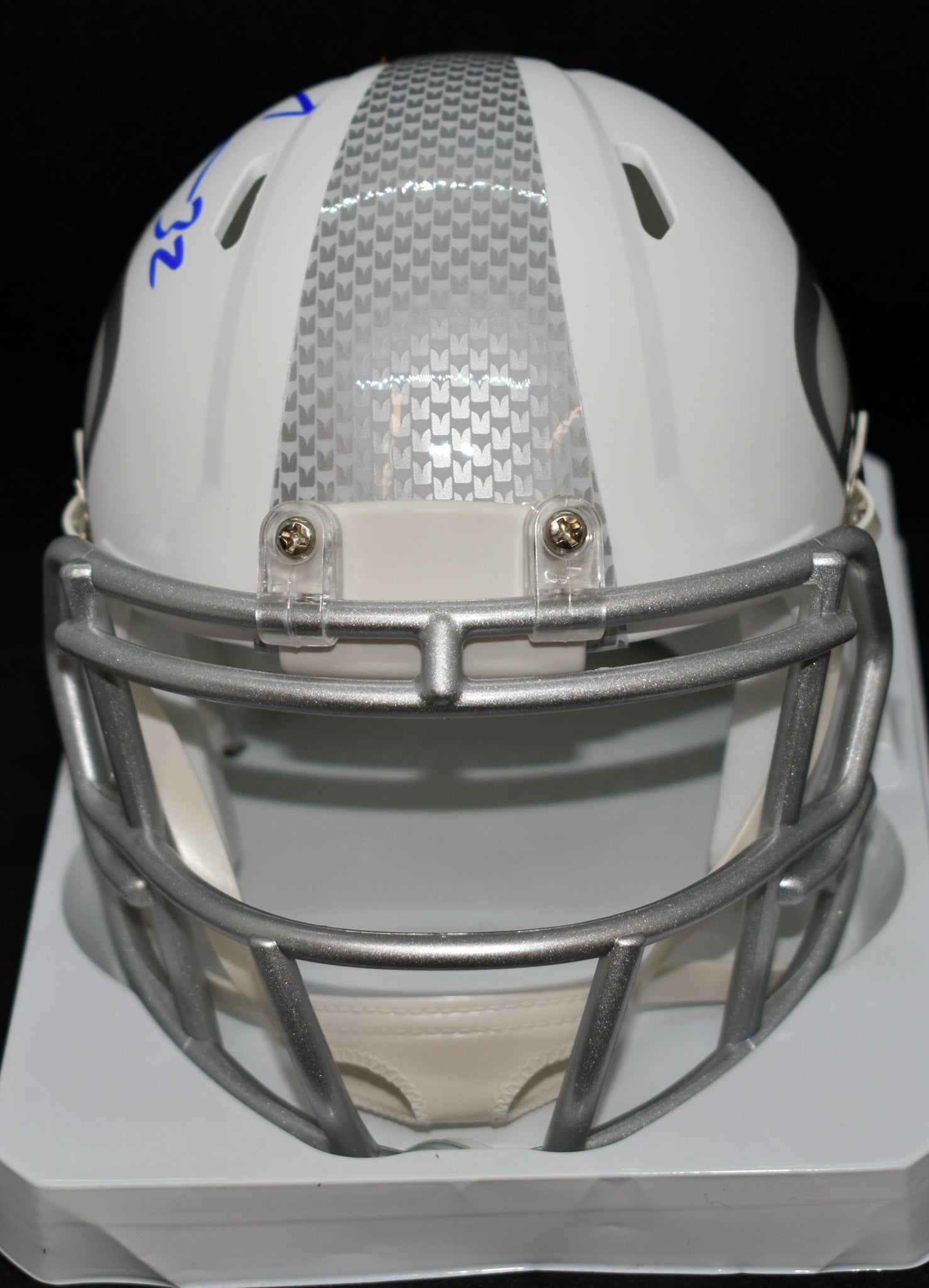 chris football helmet Chris Carson Signed Seahawks Ice White Mini Helmet JSA COA – Northwest Sportscards