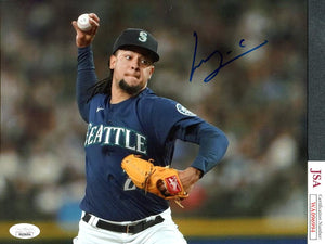 Luis Castillo Signed 8x10 Photograph JSA